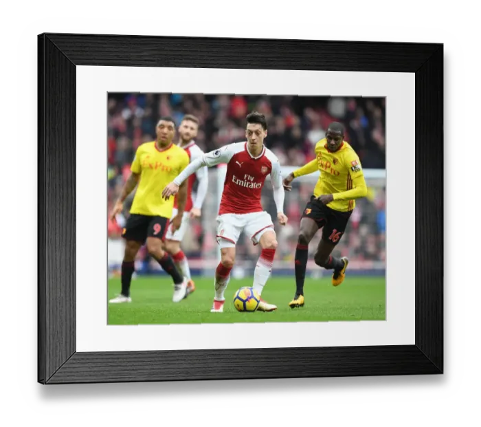 Framed Print : Mesut Ozil in Action: Arsenal vs. Watford, Premier League 2017-18 Framed Print : Mesut Ozil in Action: Arsenal vs. Watford, Premier League 2017-18