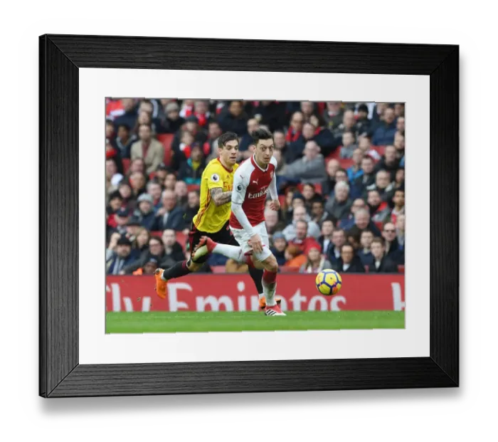 Framed Print : Mesut Ozil in Action: Arsenal vs. Watford, Premier League 2017-18 Framed Print : Mesut Ozil in Action: Arsenal vs. Watford, Premier League 2017-18