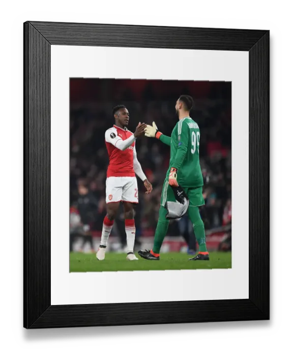 Framed Print : Danny Welbeck and Gianluigi Donnarumma Share a Moment after Arsenal vs AC Milan Europa League Clash Framed Print : Danny Welbeck and Gianluigi Donnarumma Share a Moment after Arsenal vs AC Milan Europa League Clash