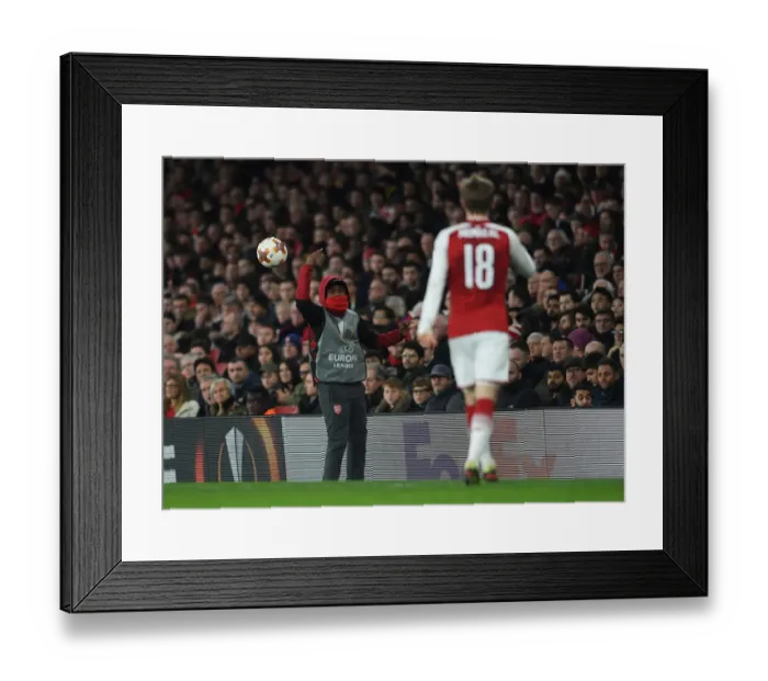 Framed Print : Arsenal Ballboy: Focus Amidst the Europa League Drama (Arsenal v AC Milan, 2018) Framed Print : Arsenal Ballboy: Focus Amidst the Europa League Drama (Arsenal v AC Milan, 2018)