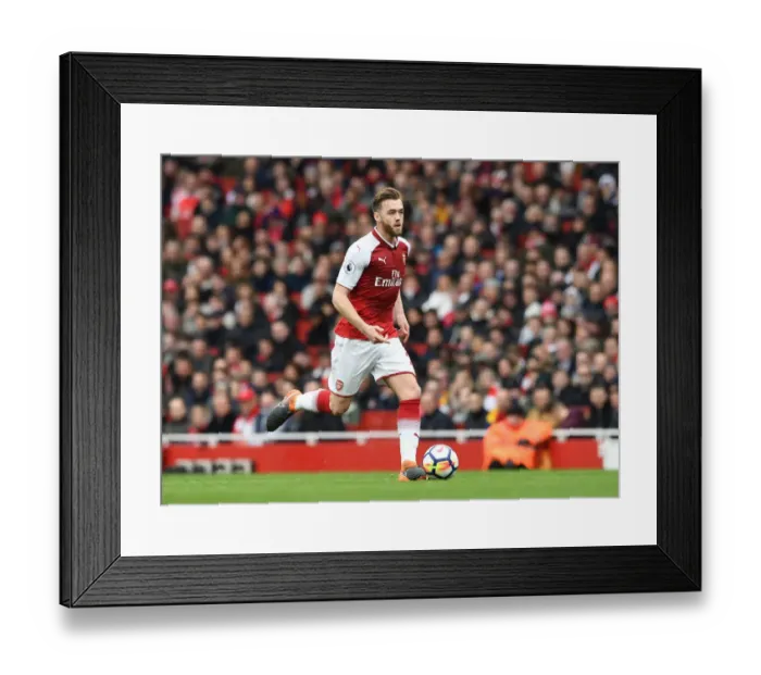 Framed Print : Calum Chambers in Action: Arsenal vs Stoke City, Premier League 2017-18 Framed Print : Calum Chambers in Action: Arsenal vs Stoke City, Premier League 2017-18