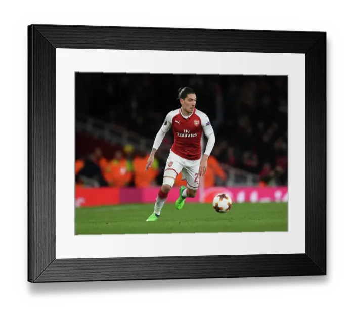 Framed Print : Hector Bellerin in Action: Arsenal vs CSKA Moscow, UEFA Europa League Quarterfinals