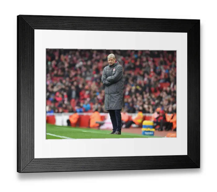 Framed Print : Arsene Wenger Leading Arsenal Against Southampton in Premier League (2017-18) Framed Print : Arsene Wenger Leading Arsenal Against Southampton in Premier League (2017-18)