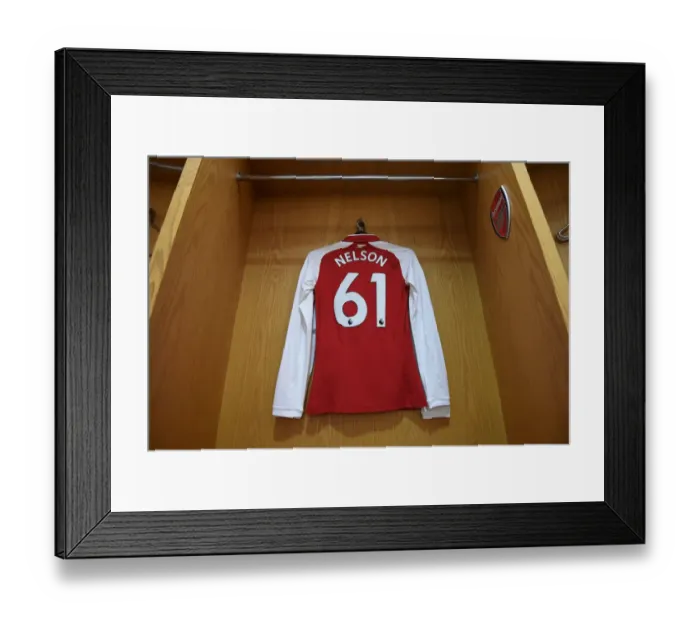 Framed Print : Arsenal's Reiss Nelson: Pre-Match Focus at Emirates Stadium (Arsenal v Southampton, Premier League)