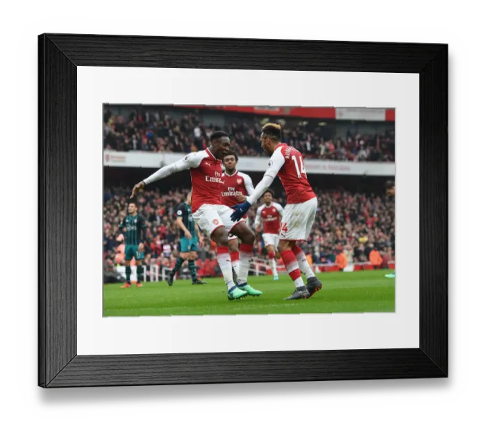Framed Print : Arsenal's Aubameyang and Welbeck: Unstoppable Scoring Duo Celebrate First Goal vs Southampton (2017-18)