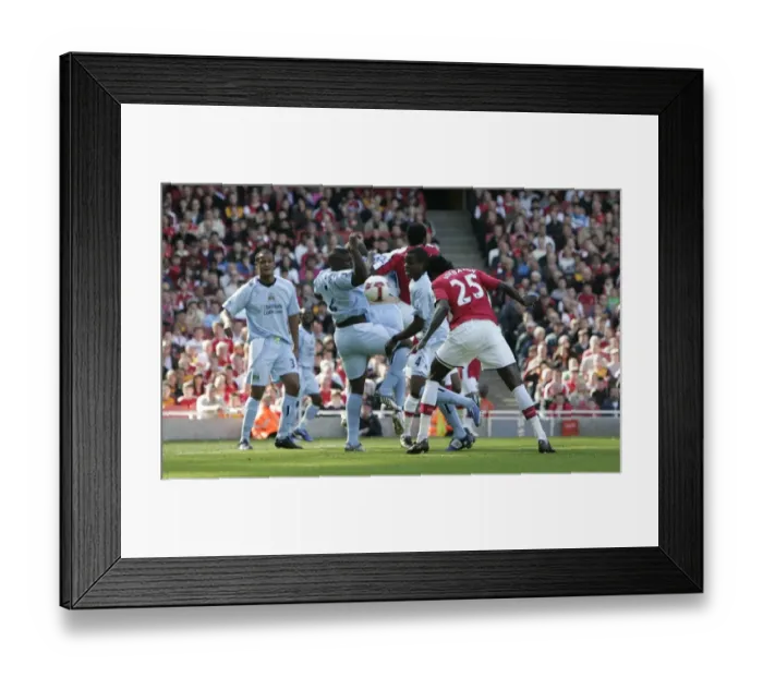 Framed Print : Emmanuel Adebayor scores Arsenal and his 1st goal Framed Print : Emmanuel Adebayor scores Arsenal and his 1st goal