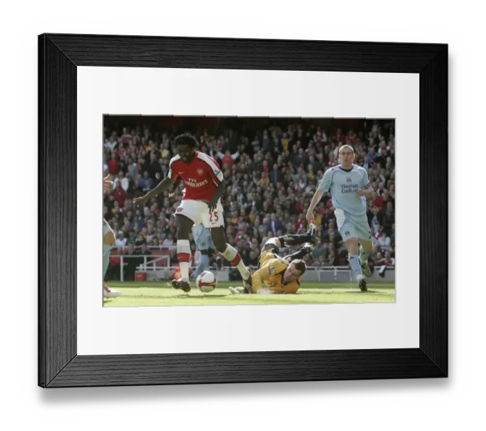 Framed Print : Adebayor's Brace: Arsenal Takes 2-0 Lead Over Manchester City, Barclays Premier League, Emirates Stadium, April 2009