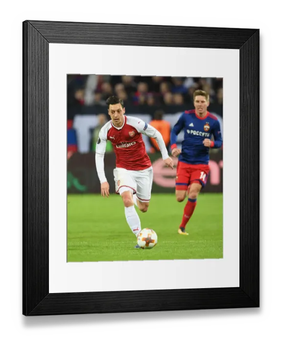 Framed Print : Mesut Ozil in Action: Arsenal vs. CSKA Moskva, UEFA Europa League Quarterfinals (2018) Framed Print : Mesut Ozil in Action: Arsenal vs. CSKA Moskva, UEFA Europa League Quarterfinals (2018)