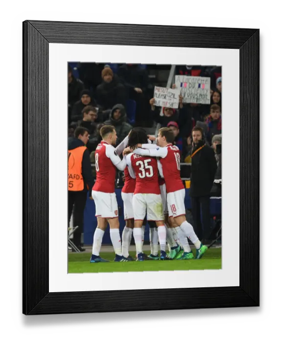 Framed Print : Arsenal's Europa League Victory: Danny Welbeck's Goal Celebration with Ramsey, Elneny, and Monreal (CSKA Moscow 2018)