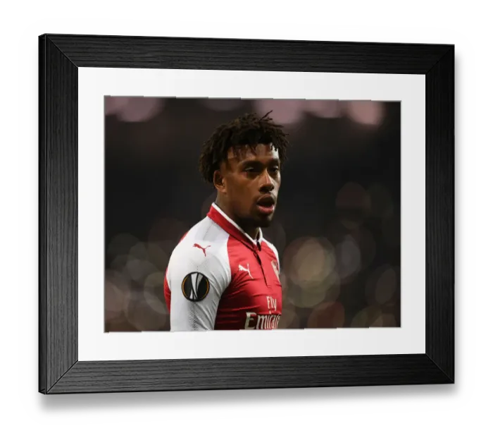 Framed Print : Alex Iwobi in Action: Arsenal vs. CSKA Moscow, UEFA Europa League Quarterfinals, Moscow, Russia (2018) Framed Print : Alex Iwobi in Action: Arsenal vs. CSKA Moscow, UEFA Europa League Quarterfinals, Moscow, Russia (2018)