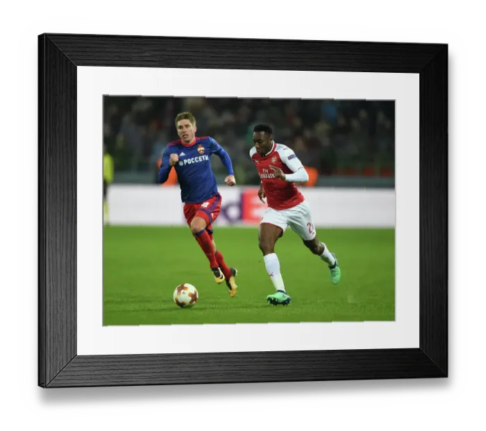 Framed Print : Arsenal's Danny Welbeck Clashes with CSKA Moscow's Kirill Nababkin in Europa League Quarterfinal