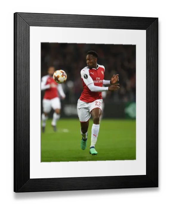 Framed Print : Danny Welbeck in Action: Arsenal's Europa League Showdown against CSKA Moscow (2018, Moscow)
