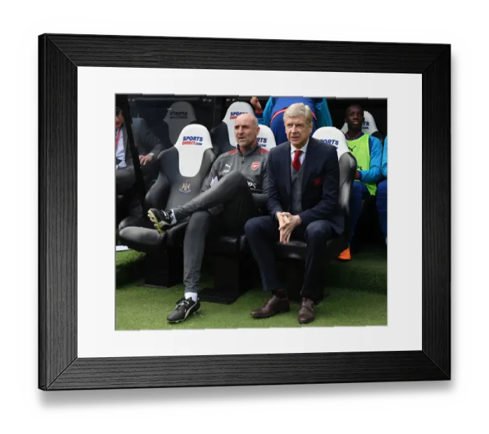 Framed Print : Arsene Wenger and Steve Bould: Focused Before Newcastle United vs Arsenal (2017-18)