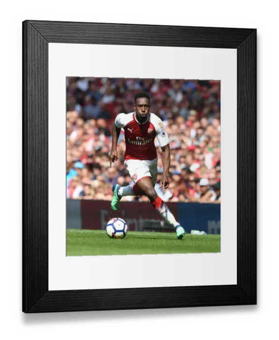 Framed Print : Danny Welbeck in Action: Arsenal vs. West Ham United, Premier League 2017-18