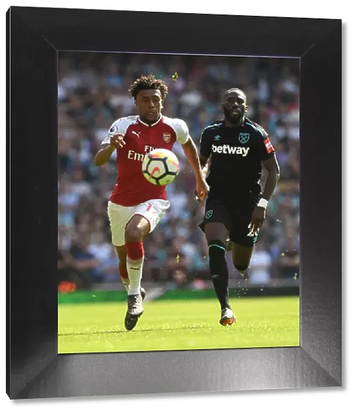 Arsenal vs. West Ham: Iwobi vs. Masuaku in Intense Battle at Emirates Stadium