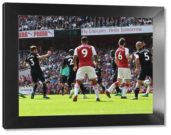 Nacho Monreal Scores First Goal: Arsenal vs. West Ham United, Premier League 2017-18