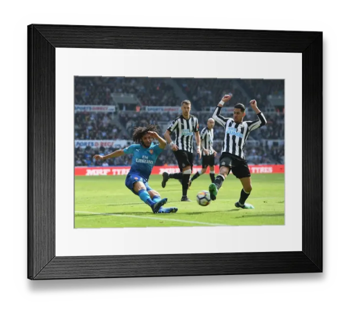 Framed Print : Elneny vs Perez: Blocked Crosses in Newcastle United vs Arsenal Clash Framed Print : Elneny vs Perez: Blocked Crosses in Newcastle United vs Arsenal Clash