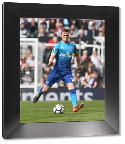 Rob Holding in Action: Arsenal vs. Newcastle United, Premier League 2017-18