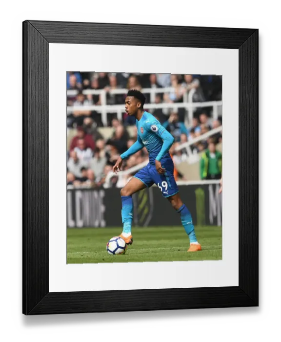 Framed Print : Joe Willock in Action: Arsenal's Midfield Star Shines Against Newcastle United, Premier League 2017-18 Framed Print : Joe Willock in Action: Arsenal's Midfield Star Shines Against Newcastle United, Premier League 2017-18