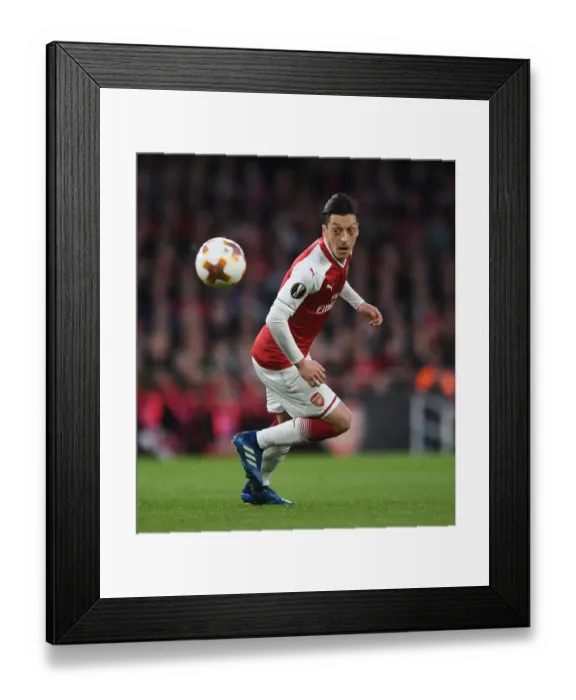Framed Print : Mesut Ozil in Action: Arsenal vs Atletico Madrid, UEFA Europa League Semi-Final