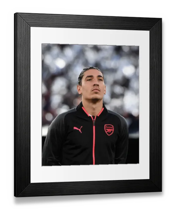 Framed Print : Hector Bellerin: Arsenal FC's Focused Fighter Ahead of Atletico Madrid Europa League Showdown