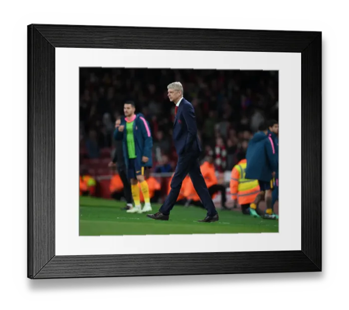 Framed Print : Arsene Wenger and Arsenal Face Off Against Atletico Madrid in Europa League Semi-Final Framed Print : Arsene Wenger and Arsenal Face Off Against Atletico Madrid in Europa League Semi-Final