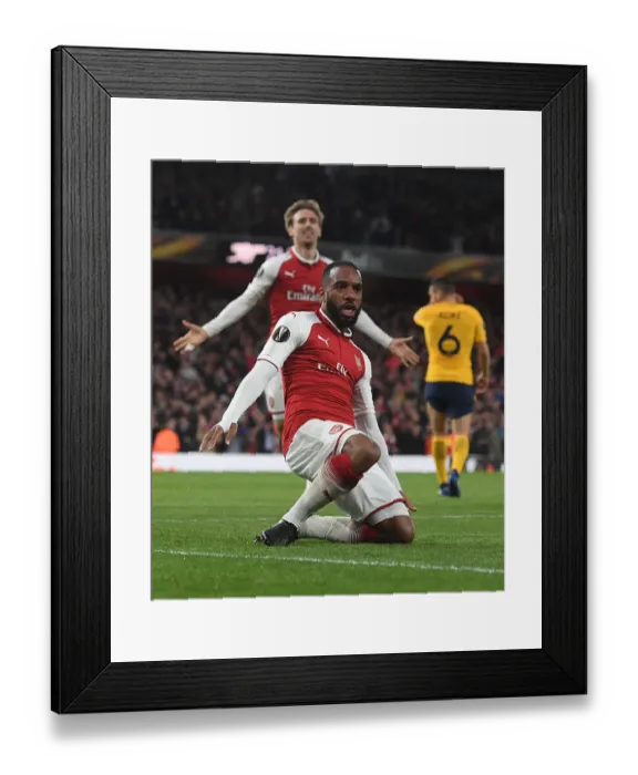 Framed Print : Alex Lacazette's Goal: Arsenal vs Atletico Madrid - UEFA Europa League Semi-Final
