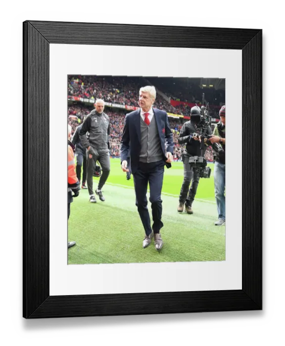 Framed Print : Arsene Wenger at Old Trafford: Clash with Manchester United (2017-18) Framed Print : Arsene Wenger at Old Trafford: Clash with Manchester United (2017-18)