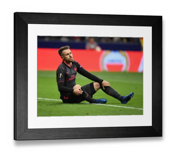 Framed Print : Aaron Ramsey in Action: Arsenal vs Atletico Madrid - Europa League Semi-Final (2017-18) Framed Print : Aaron Ramsey in Action: Arsenal vs Atletico Madrid - Europa League Semi-Final (2017-18)