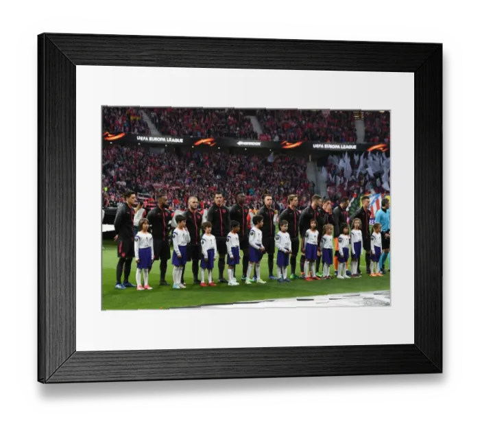 Framed Print : Arsenal vs Atletico Madrid: UEFA Europa League Semi-Final Showdown (2017-18) - The Battle in Madrid