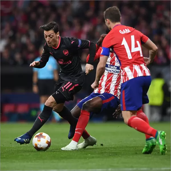 Mesut Ozil in Action: Arsenal vs Atletico Madrid - UEFA Europa League Semi-Final