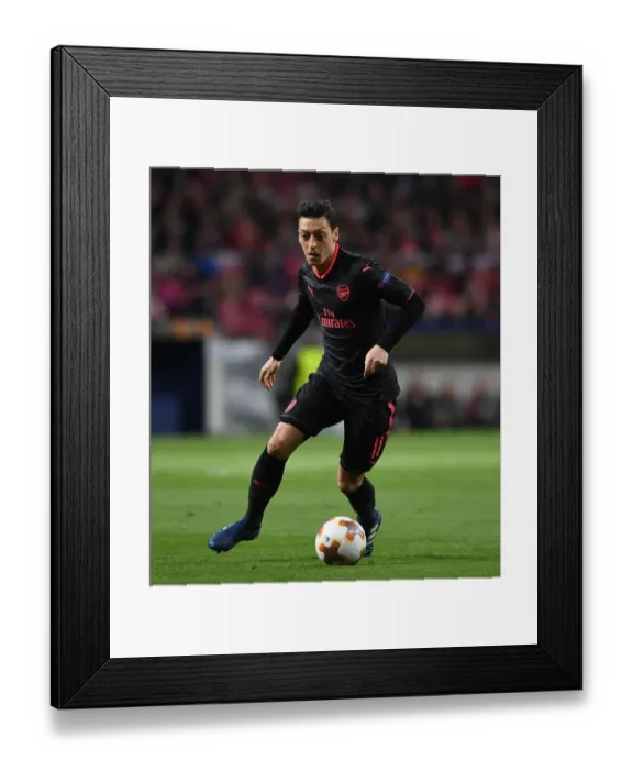 Framed Print : Mesut Ozil in Action: Arsenal vs Atletico Madrid, UEFA Europa League Semi-Final (2018), Madrid