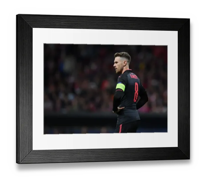 Framed Print : Aaron Ramsey in Action: Arsenal vs Atletico Madrid - UEFA Europa League Semi-Final
