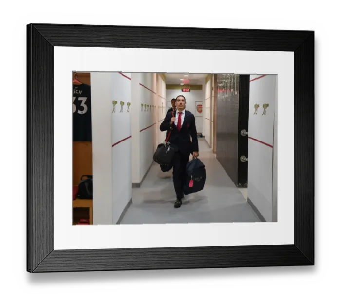 Framed Print : Hector Bellerin: Unwavering Focus in Arsenal Changing Room Before Arsenal vs Burnley, Premier League 2017-18 Framed Print : Hector Bellerin: Unwavering Focus in Arsenal Changing Room Before Arsenal vs Burnley, Premier League 2017-18