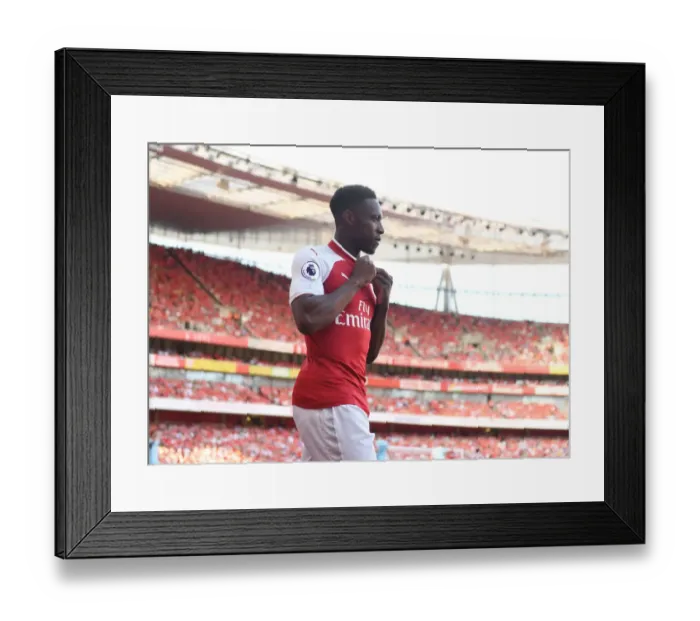 Framed Print : Danny Welbeck in Action: Arsenal vs Burnley, Premier League 2017-18 Framed Print : Danny Welbeck in Action: Arsenal vs Burnley, Premier League 2017-18