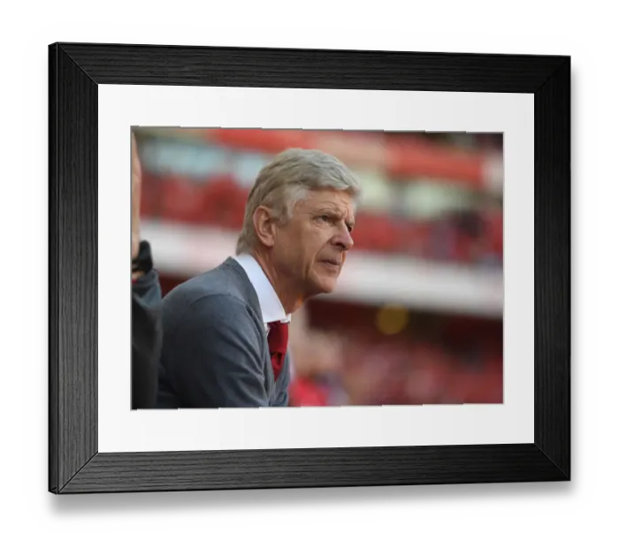 Framed Print : Arsene Wenger: Arsenal Boss in Action Against Burnley (2017-18)