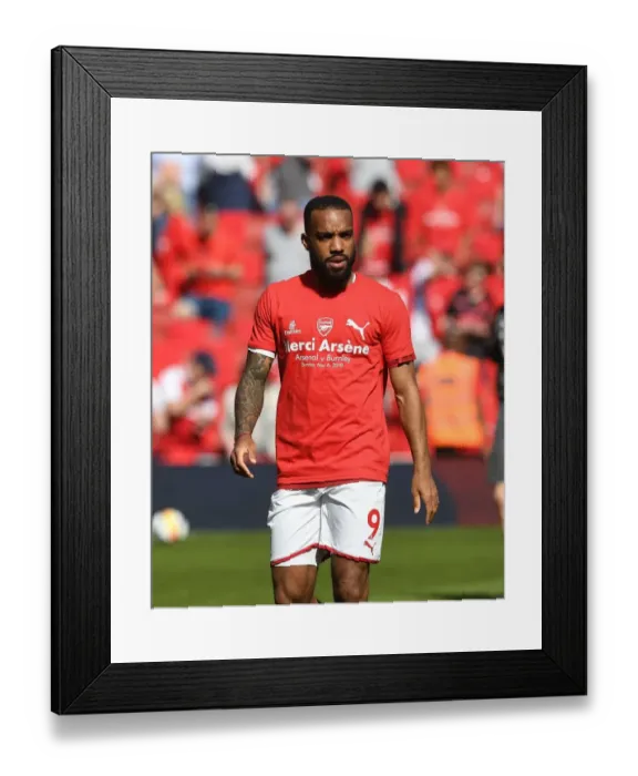 Framed Print : Arsenal's Alexandre Lacazette Gears Up for Burnley Showdown (2017-18)