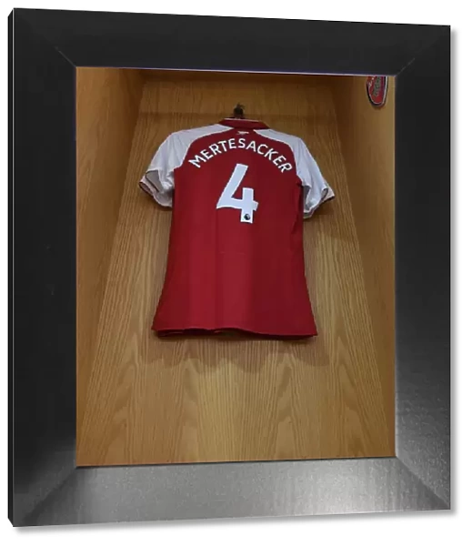 Per Mertesacker Donning Arsenal Shirt Before Arsenal vs Burnley, Premier League 2017-18