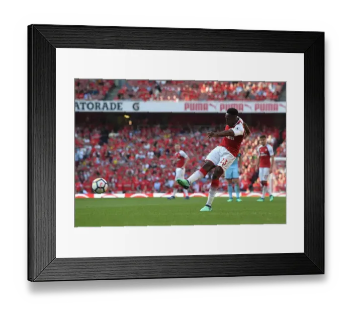 Framed Print : Danny Welbeck in Action: Arsenal vs Burnley, Premier League 2017-18 Framed Print : Danny Welbeck in Action: Arsenal vs Burnley, Premier League 2017-18