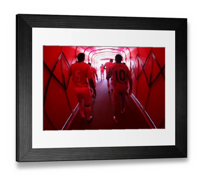 Framed Print : Arsenal's Toure Shines as Gunners Top Manchester City 2-0 in Premier League Showdown, Emirates Stadium, 2009 Framed Print : Arsenal's Toure Shines as Gunners Top Manchester City 2-0 in Premier League Showdown, Emirates Stadium, 2009