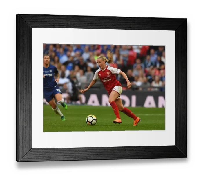 Framed Print : Beth Mead: Star Forward in Action at the FA Cup Final 2018 - Arsenal Women vs. Chelsea Ladies Framed Print : Beth Mead: Star Forward in Action at the FA Cup Final 2018 - Arsenal Women vs. Chelsea Ladies