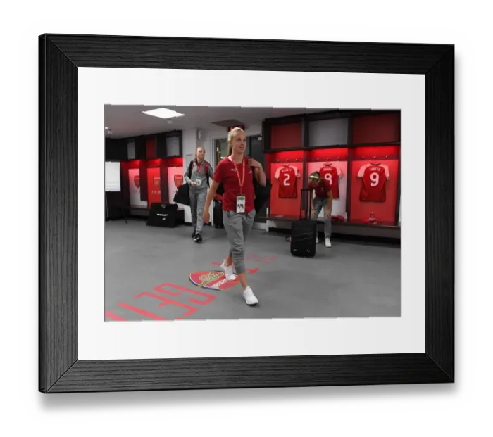 Framed Print : Beth Mead: Arsenal Women's Star Ready for FA Cup Final Showdown Against Chelsea Framed Print : Beth Mead: Arsenal Women's Star Ready for FA Cup Final Showdown Against Chelsea