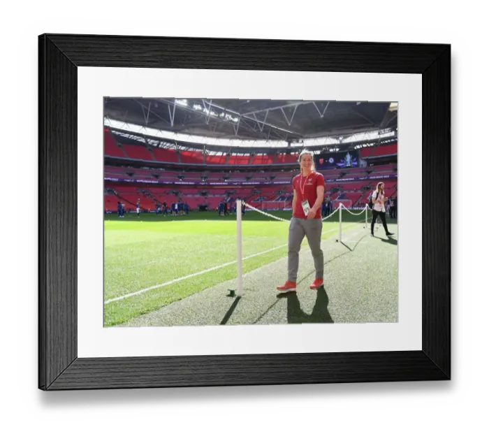 Framed Print : Emma Mitchell Prepares for FA Cup Final: Arsenal Women vs Chelsea Ladies Framed Print : Emma Mitchell Prepares for FA Cup Final: Arsenal Women vs Chelsea Ladies