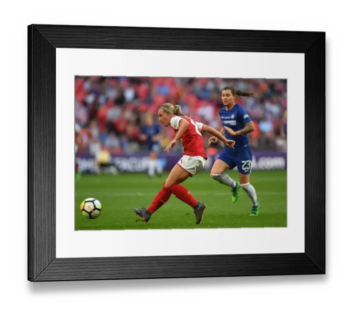 Framed Print : Jordan Nobbs in Action: Arsenal Women's FA Cup Final Showdown Against Chelsea