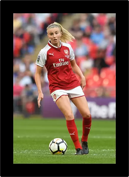 Leah Williamson of Arsenal Facing Off in FA Cup Final against Chelsea Ladies
