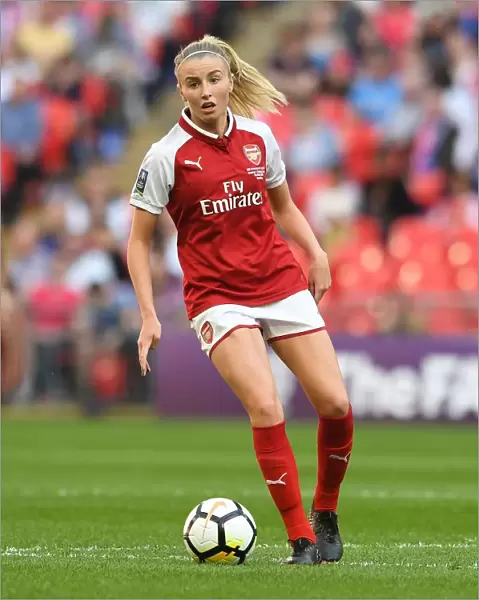 Leah Williamson of Arsenal Facing Off in FA Cup Final against Chelsea Ladies