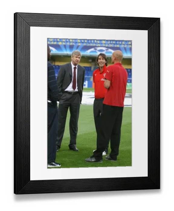 Framed Print : Wenger with Pires and Cygan: A Champions League Showdown at Villarreal, 2009