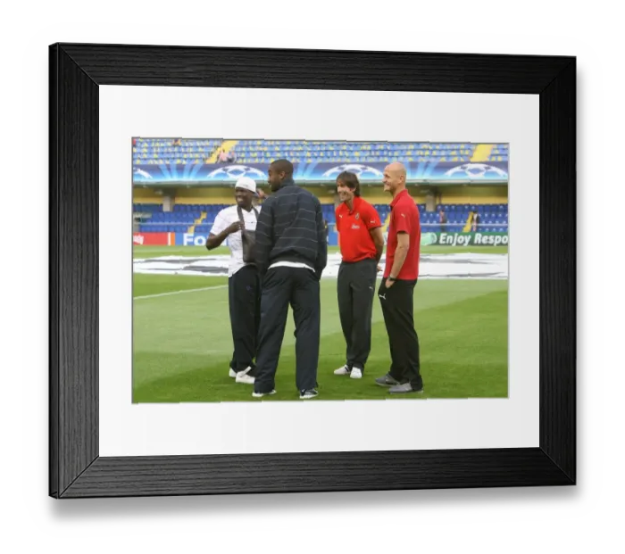 Framed Print : Emmnauel Eboue and Johan Djourou Framed Print : Emmnauel Eboue and Johan Djourou
