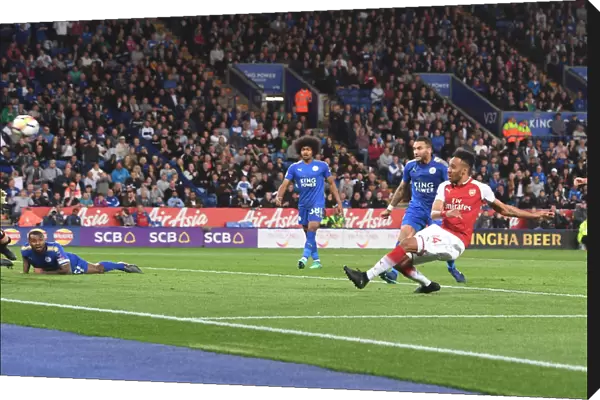 Aubameyang's Strike: Arsenal Secure Victory Over Leicester City in Premier League Clash (2017-18)