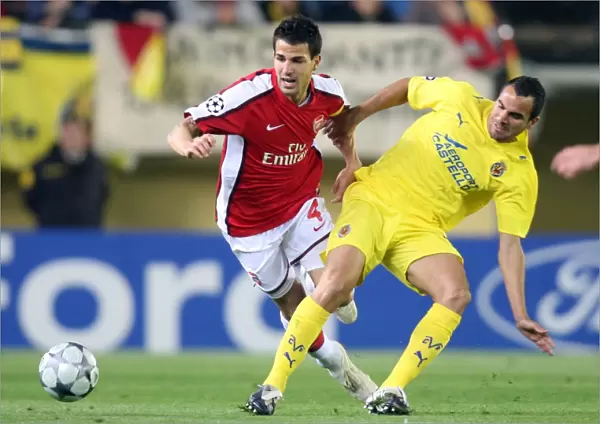 Cesc Fabregas (Arsenal) Ariel Ibagaza (Villarreal)